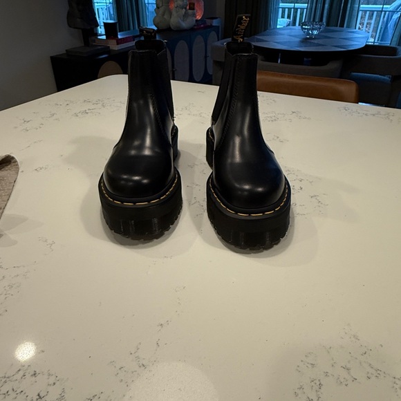 Dr. Martens Black Chelsea Boots NWOT - Picture 2 of 10